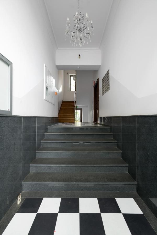 Discover Krakow Apartments - 5 Borowickiej St - Studio Next To Opera And Unity Centre Εξωτερικό φωτογραφία